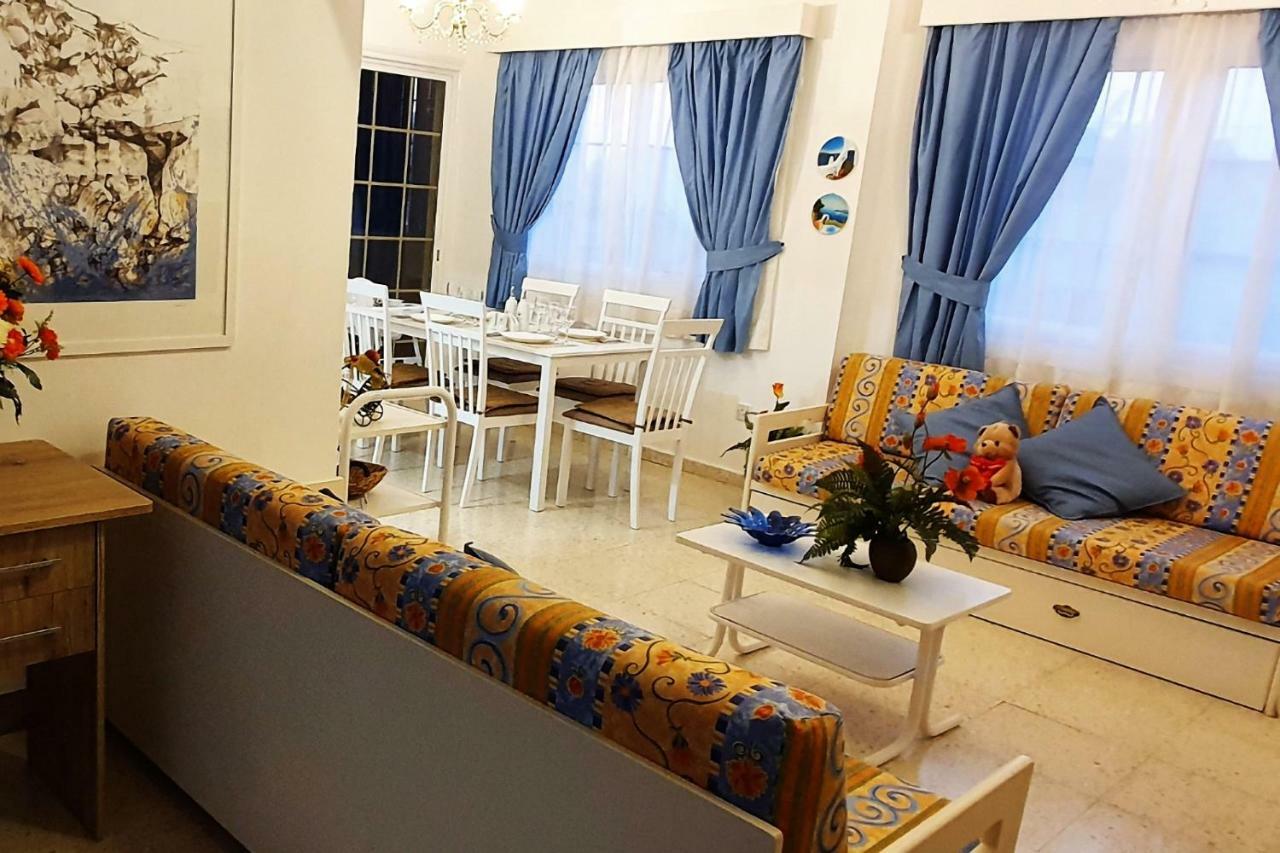 Easystay Two Bedroom Apartment Larnaca Buitenkant foto