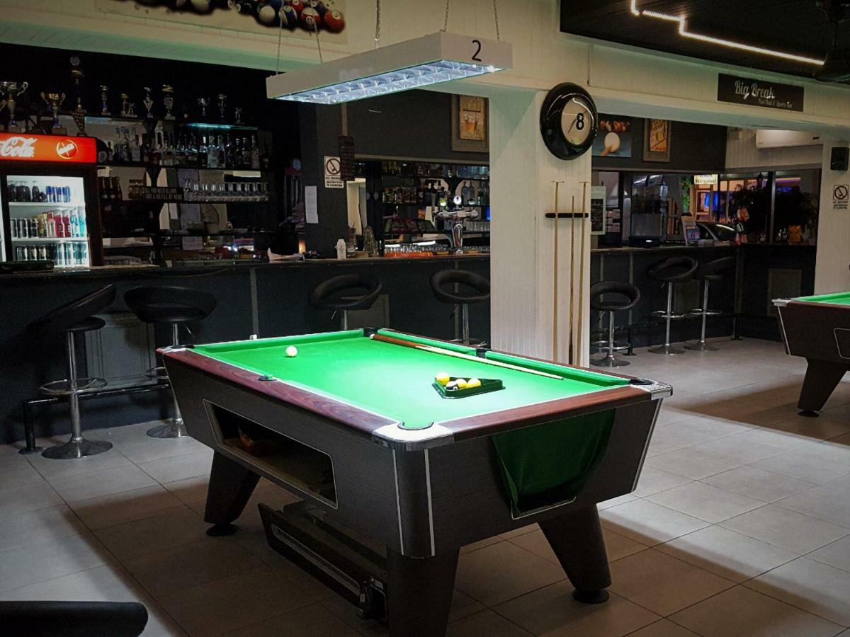 Easystay Two Bedroom Apartment Larnaca Buitenkant foto